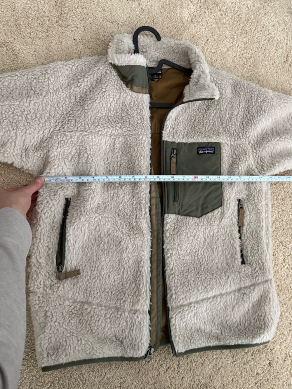 NWOT Patagonia Kids' Retro-X Fleece Jacket in Natural with Coriander Brown - Picture 7 of 9